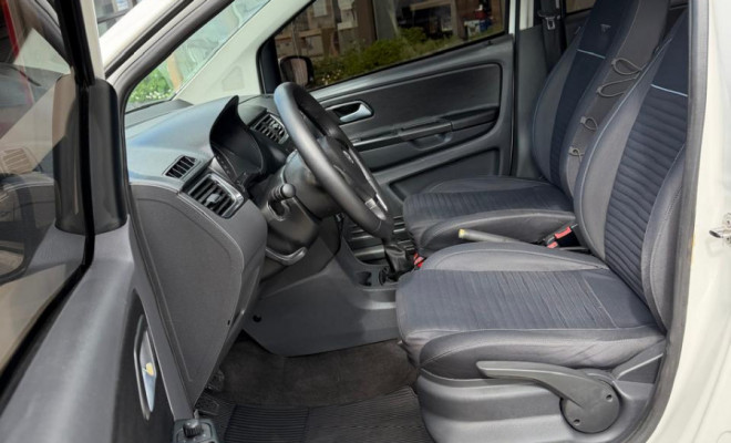 VW - VolksWagen CROSSFOX 1.6 Mi Total Flex 8V 5p 2011 Flex-5