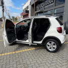 VW - VolksWagen CROSSFOX 1.6 Mi Total Flex 8V 5p 2011 Flex-3