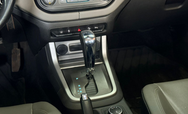 GM - Chevrolet S10 Pick-Up LTZ 2.5 Flex 4x4 CD Aut. 2018 Flex-4