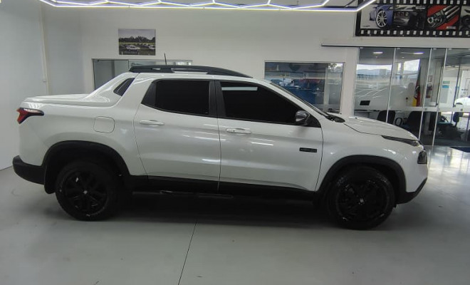 Fiat Toro Ultra 2.0 16V 4x4 TB Diesel Aut. 2023 Diesel-3