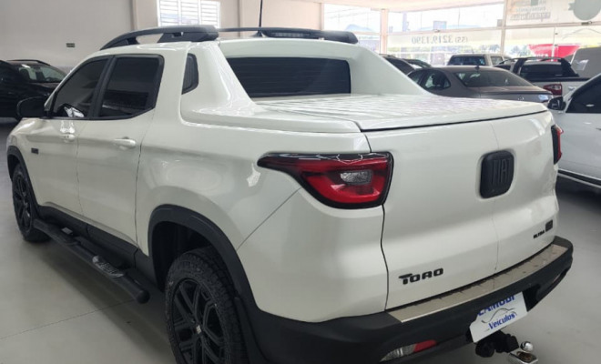 Fiat Toro Ultra 2.0 16V 4x4 TB Diesel Aut. 2023 Diesel-4