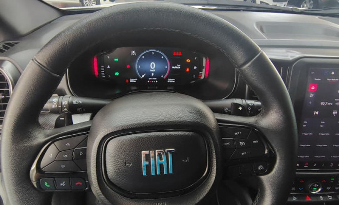 Fiat Toro Ultra 2.0 16V 4x4 TB Diesel Aut. 2023 Diesel-11