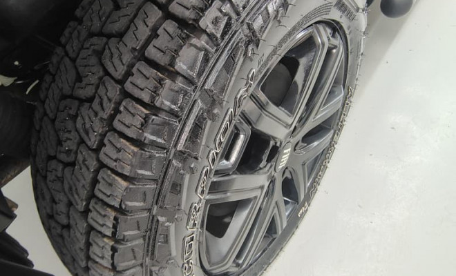 Fiat Toro Ultra 2.0 16V 4x4 TB Diesel Aut. 2023 Diesel-14