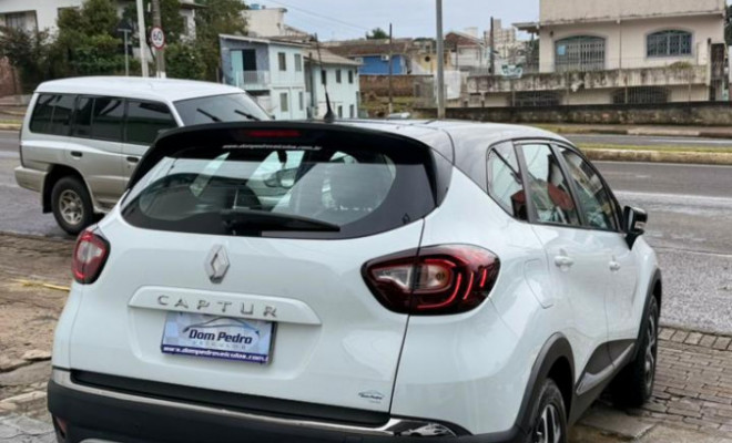 Renault CAPTUR Intense Bose 1.6 16V Flex 5p Aut. 2021 Flex-5