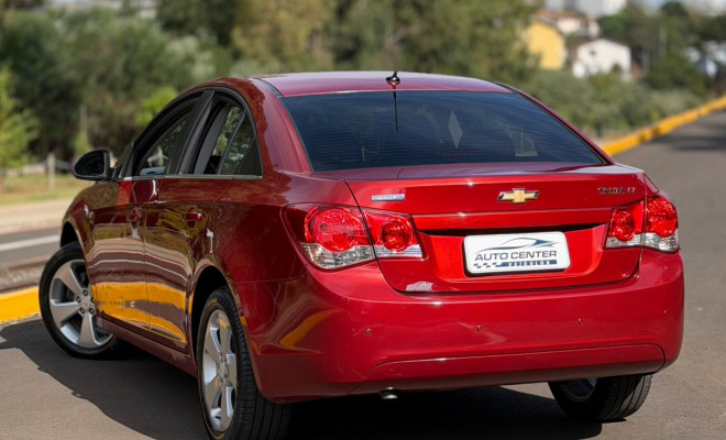 GM - Chevrolet CRUZE HB Sport LT 1.8 16V FlexP. 5p Aut 2013 Flex-11