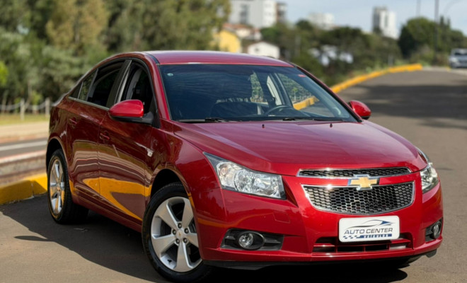 GM - Chevrolet CRUZE HB Sport LT 1.8 16V FlexP. 5p Aut 2013 Flex-16