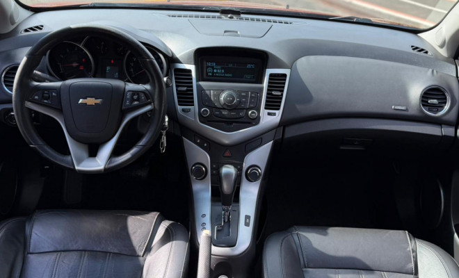 GM - Chevrolet CRUZE HB Sport LT 1.8 16V FlexP. 5p Aut 2013 Flex-6
