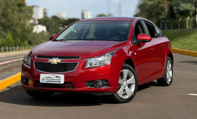 GM - Chevrolet CRUZE HB Sport LT 1.8 16V FlexP. 5p Aut 2013 Flex
