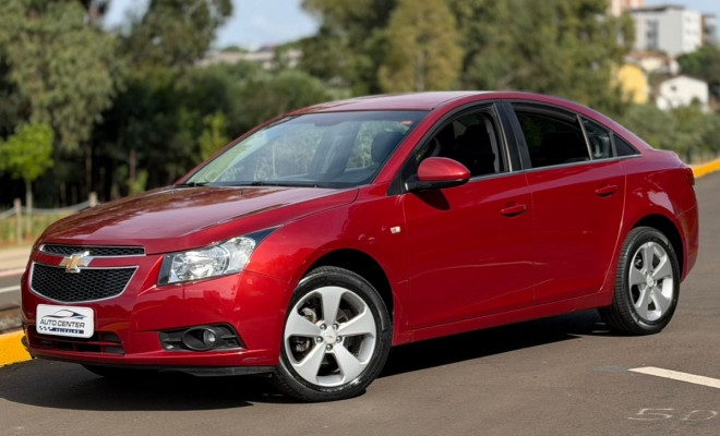 GM - Chevrolet CRUZE HB Sport LT 1.8 16V FlexP. 5p Aut 2013 Flex-2