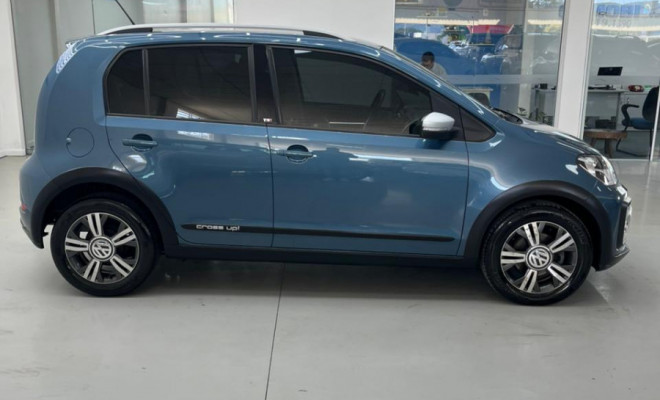 VW - VolksWagen up! cross 1.0 TSI Total Flex 12V 5p 2018 Flex-2