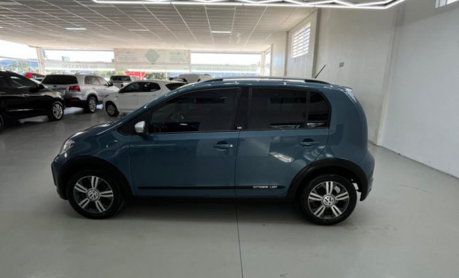 VW - VolksWagen up! cross 1.0 TSI Total Flex 12V 5p 2018 Flex-3