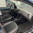 VW - VolksWagen up! cross 1.0 TSI Total Flex 12V 5p 2018 Flex-11