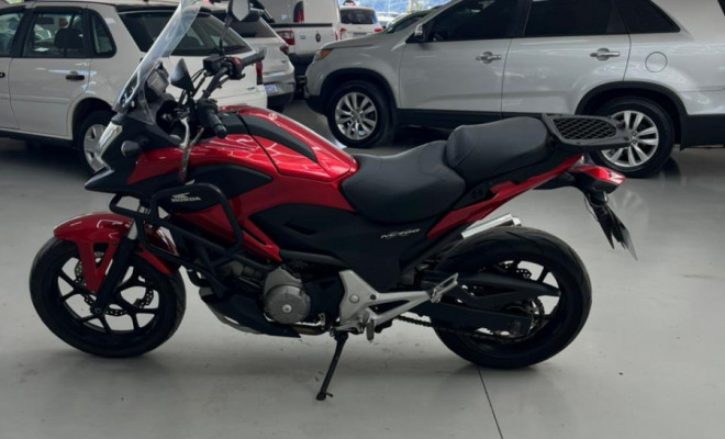 HONDA NC 700 X/ 700X ABS 2014 Gasolina-4