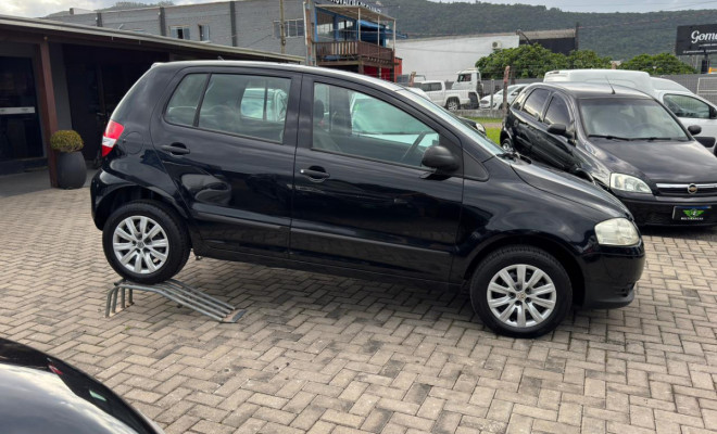 VW - VolksWagen Fox Route 1.0 Mi Total Flex 8V 5p 2009 Flex-16