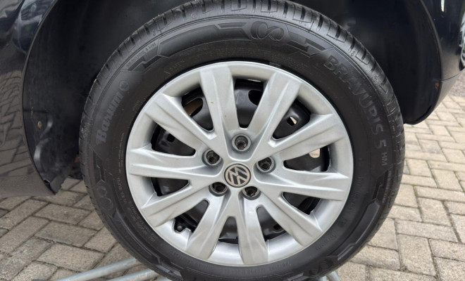 VW - VolksWagen Fox Route 1.0 Mi Total Flex 8V 5p 2009 Flex-11