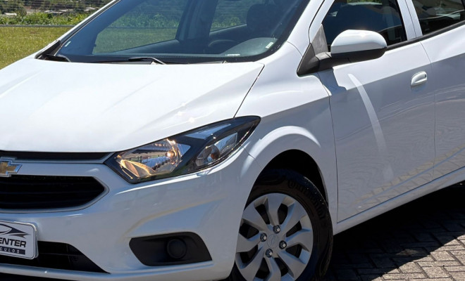 GM - Chevrolet ONIX HATCH LT 1.0 8V FlexPower 5p Mec. 2018 Flex-1