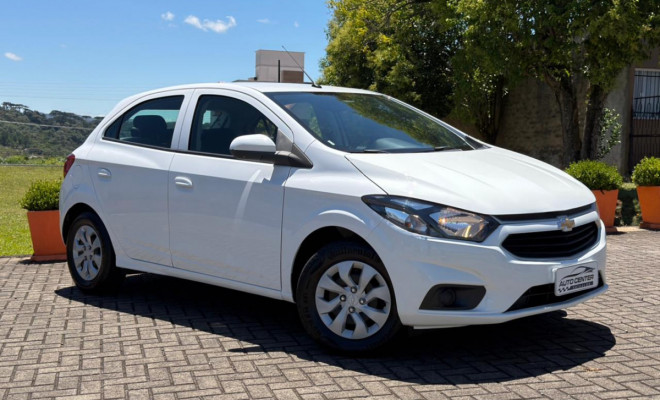 GM - Chevrolet ONIX HATCH LT 1.0 8V FlexPower 5p Mec. 2018 Flex-17