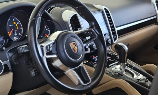 Porsche Cayenne Platinum Ed. 3.6 2018 Gasolina-5