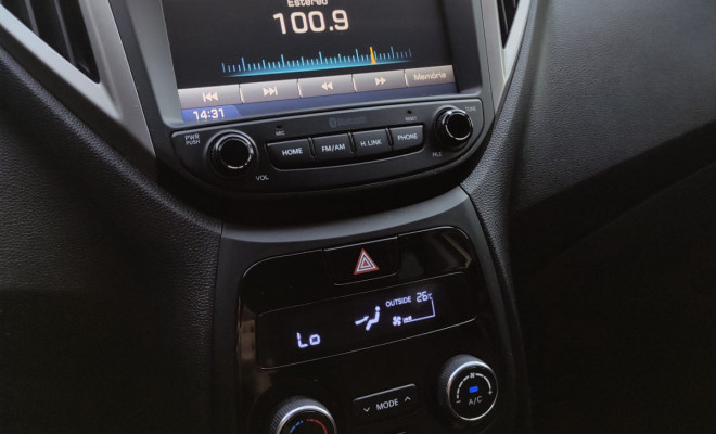 Hyundai HB20X Premium 1.6 Flex 16V Aut. 2019 Flex-8