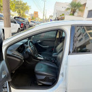 Ford Focus 1.6 S/SE/SE Plus Flex 8V/16V  5p 2015 Flex-6