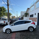 Ford Focus 1.6 S/SE/SE Plus Flex 8V/16V  5p 2015 Flex-2