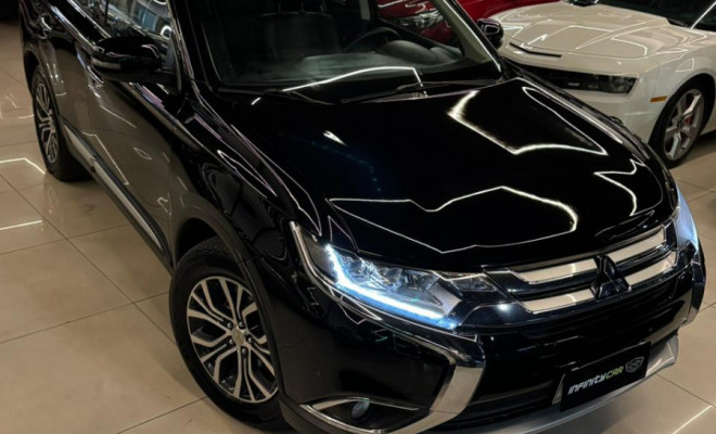 Mitsubishi OUTLANDER 2.2 165cv Diesel Aut. 2016 Diesel-0