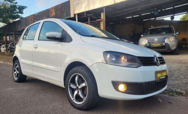 VW - VolksWagen Fox Plus 1.0Mi/ 1.0Mi Total Flex 8V 4p 2010 Flex-13
