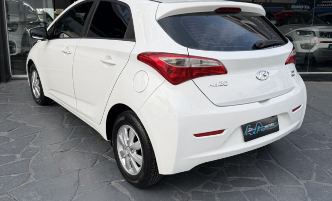 Hyundai HB20 Comf./C.Plus/C.Style 1.0 Flex 12V 2014 Flex-12