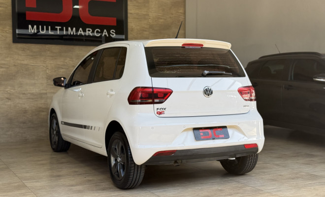 VW - VolksWagen Fox RUN 1.6 Flex 8V 5p 2017 Flex-1
