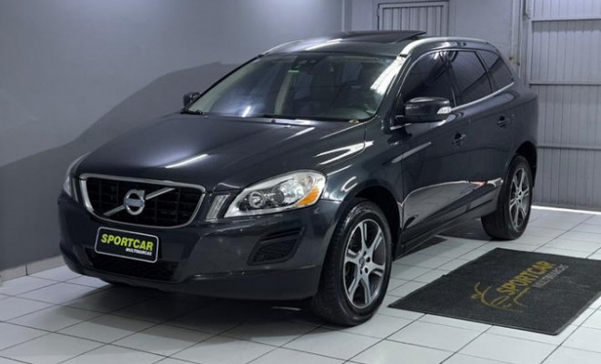 Volvo XC 60 2.0 T5  5p 2012 Gasolina