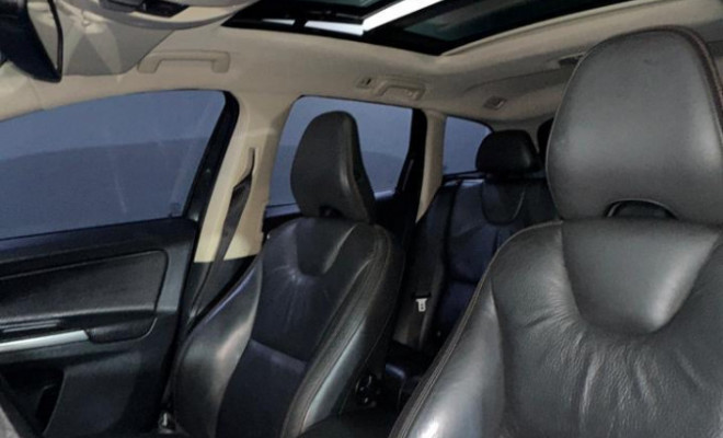 Volvo XC 60 2.0 T5  5p 2012 Gasolina-8