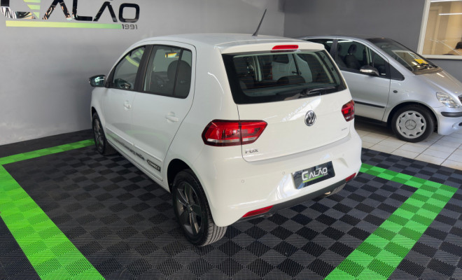 VW - VolksWagen Fox Connect 1.6 Flex 8V 5p 2018 Flex-2