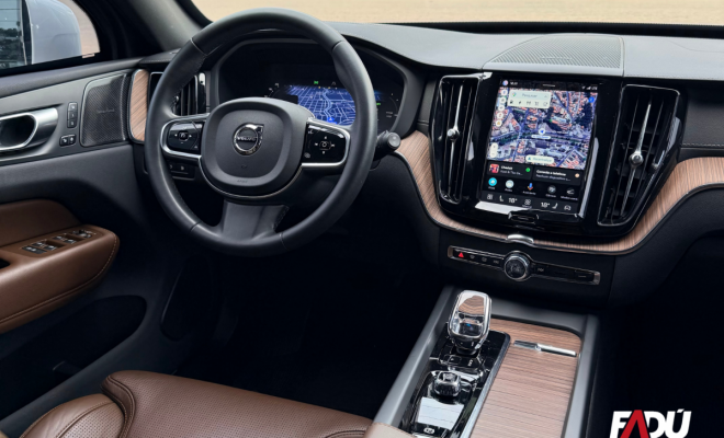 Volvo XC 60 T-8 Ultimate 2.0 AWD (Híbrido) 2024 Híbrido-3