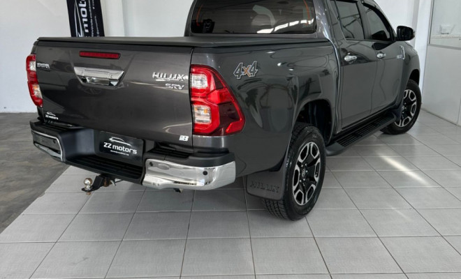 Toyota Hilux CD SRV 4x4 2.8 TDI Diesel Aut. 2024-4