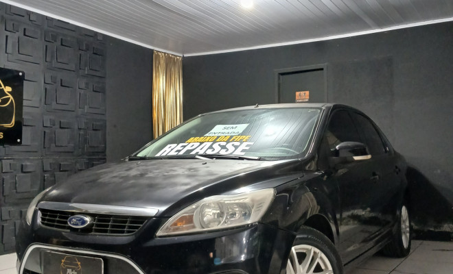 Ford Focus Ghia Sed. 2.0 16V/2.0 16V Flex Aut 2011 Flex-0