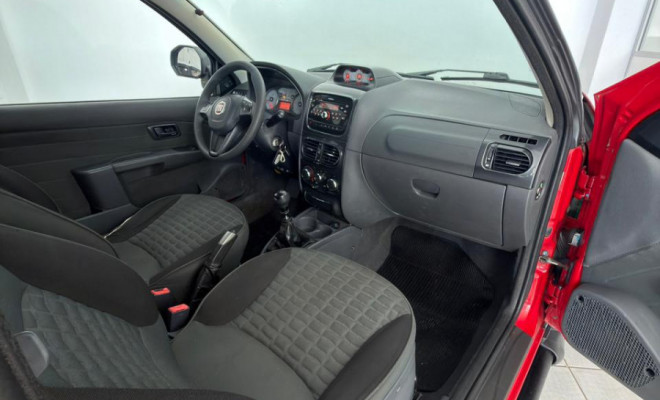 Fiat Strada Adventure 1.8 Flex CE 2013-3