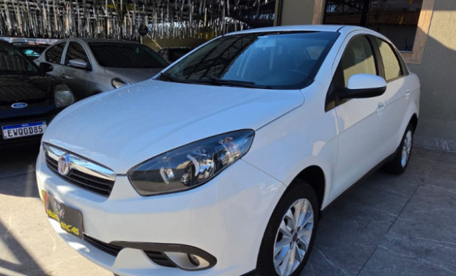Fiat Grand Siena ATTRAC. 1.4 EVO F.Flex 8V 2018 Flex
