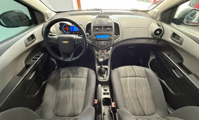 GM - Chevrolet SONIC HB LT 1.6 16V FlexPower 5p Mec. 2013 Flex-7