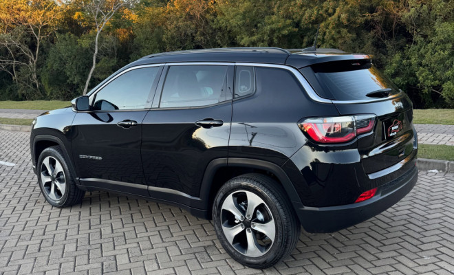 Jeep COMPASS LONGITUDE 2.0 4x2 Flex 16V Aut. 2018 Flex-4