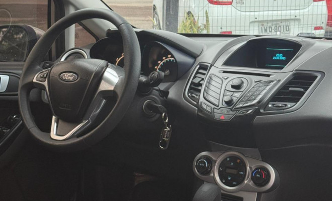 Ford Fiesta 1.6 16V Flex Aut. 5p 2014 Flex-4