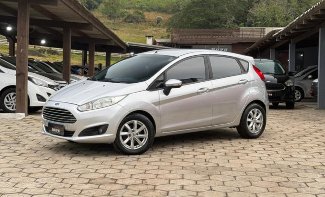 Ford Fiesta 1.6 16V Flex Aut. 5p 2014 Flex