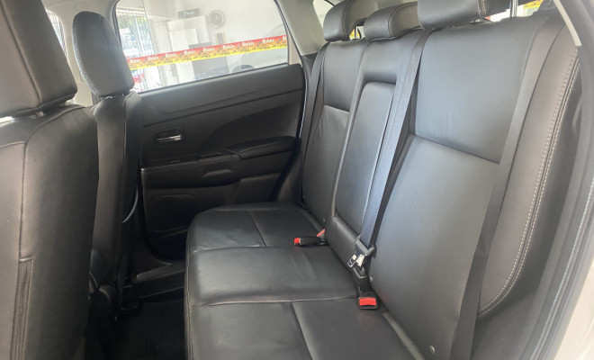 Mitsubishi OUTLANDER Sport HPE 4x4 Aut 2022-10