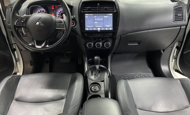 Mitsubishi OUTLANDER Sport HPE 4x4 Aut 2022-6