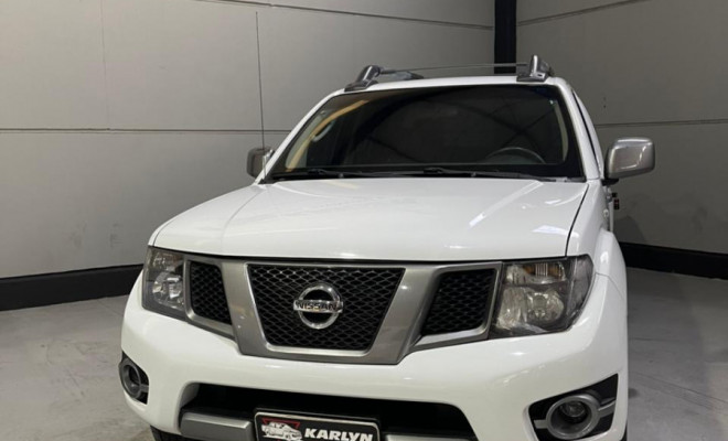 Nissan Frontier SV AT.CD 4x4 2.5 TB Diesel Mec. 2013 Diesel-7