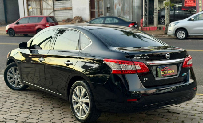 Nissan Sentra SL 2.0/ 2.0 Flex Fuel 16V Aut. 2015 Flex-2