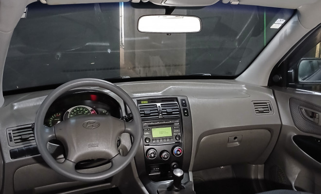 Hyundai Tucson 2.0 16V Mec. 2010 Flex-6