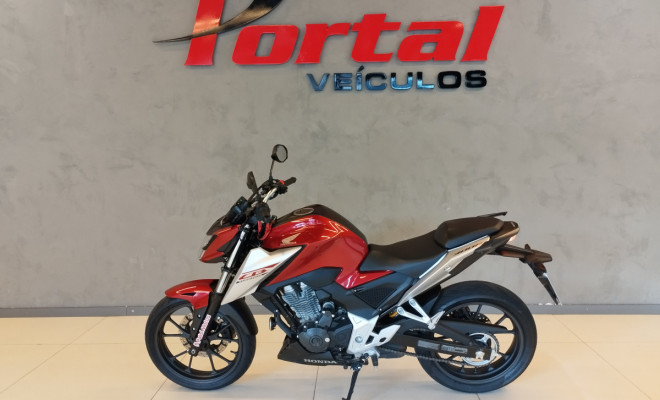 HONDA CB 300F Twister Flex 2026 Flex-1