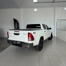 Toyota Hilux CD 4x4 2.8 Diesel Mec. 2023-4