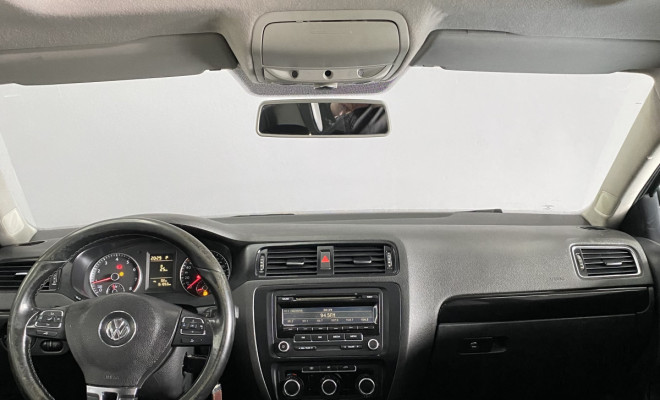 VW - VolksWagen JETTA Comfortline 2.0 T.Flex 8V 4p Tipt. 2012 Flex-4