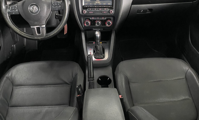 VW - VolksWagen JETTA Comfortline 2.0 T.Flex 8V 4p Tipt. 2012 Flex-3